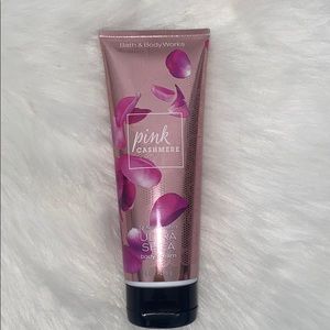 Bath and body works 24 hour ultra Shea body cream